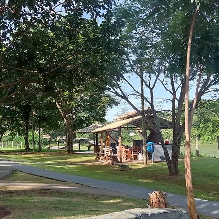 Flat No Pontal Do Lago Caldas Novas Luaran gambar