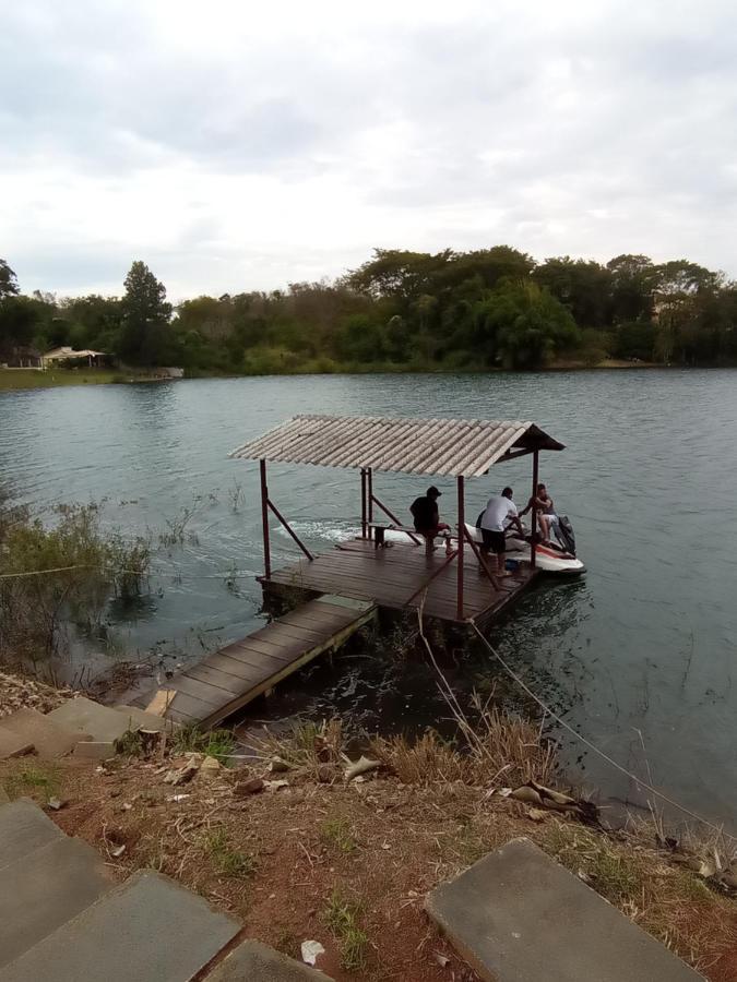 Flat No Pontal Do Lago Caldas Novas Luaran gambar